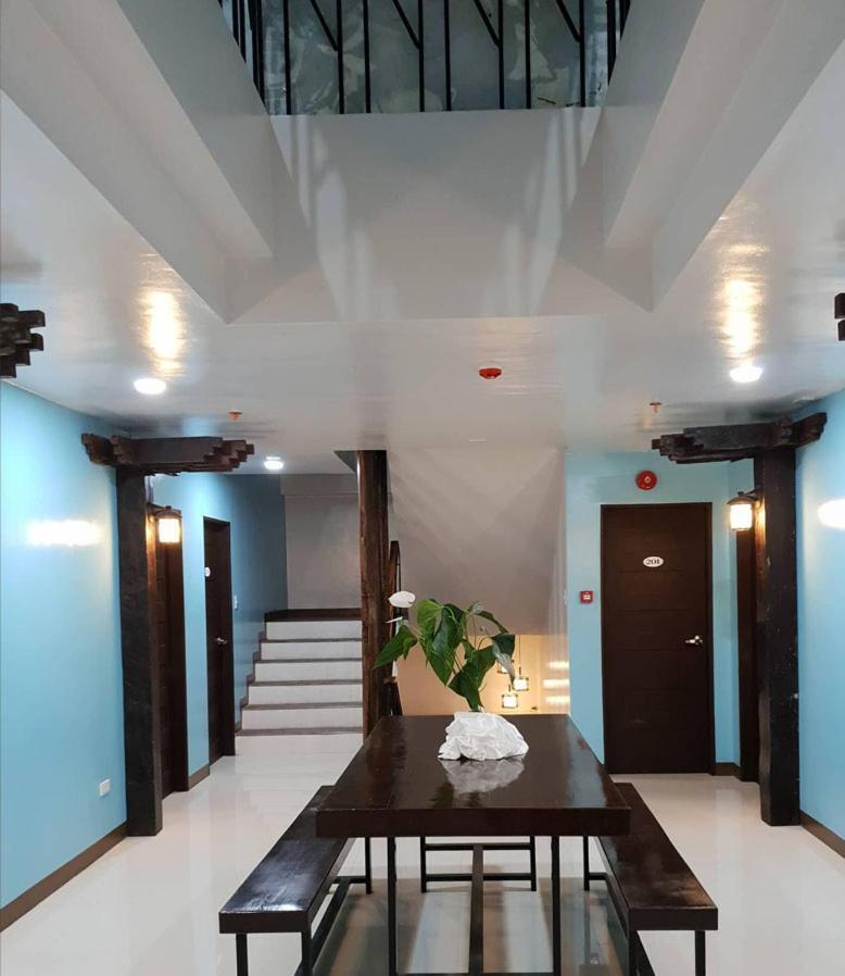 Hotel Lourdes Лаолаг Екстериор снимка