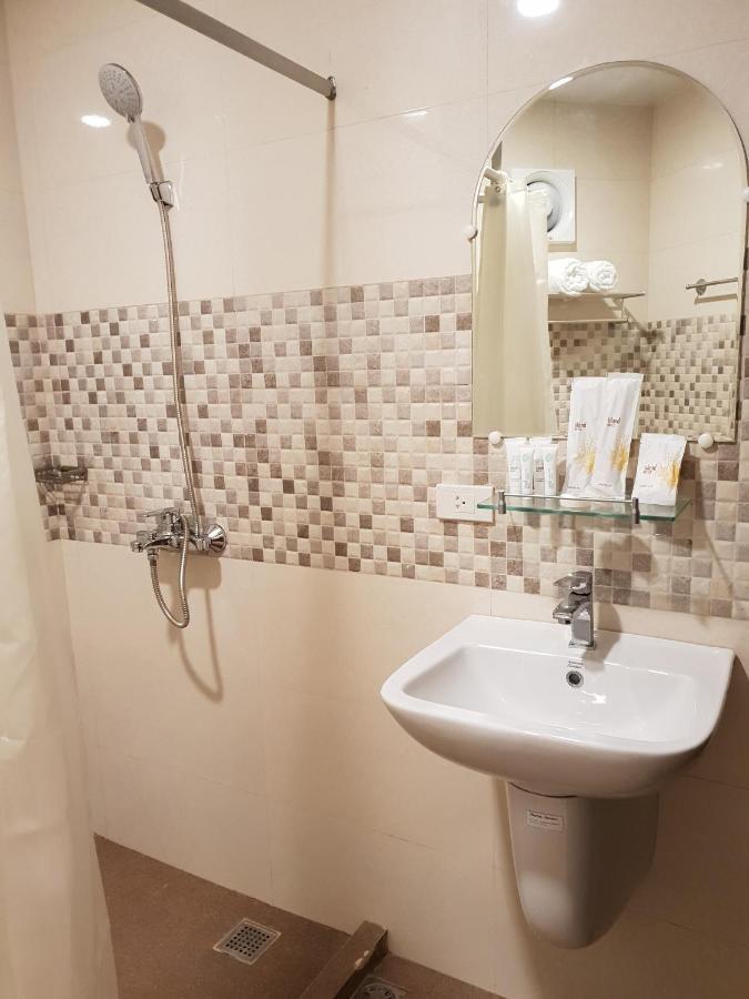 Hotel Lourdes Лаолаг Екстериор снимка
